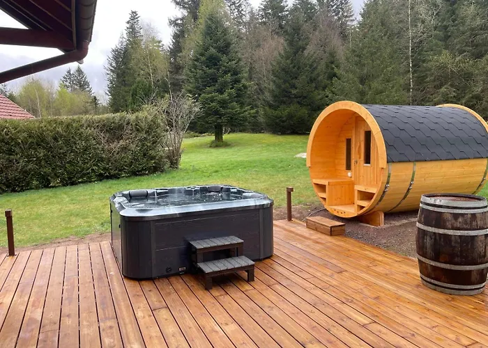 شاليه Cosy & Confort Spa,sauna,petanque,ve - Situation A